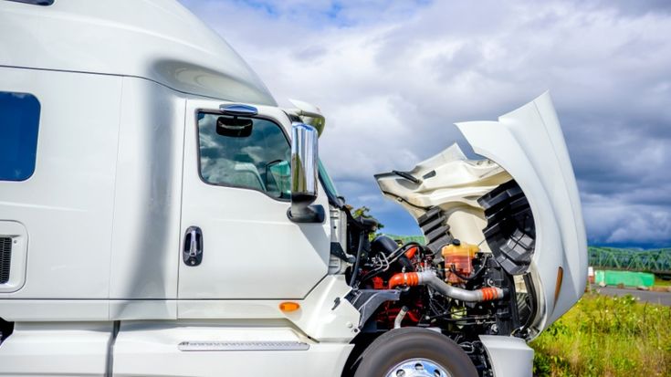 Mobile truck repairs in Derrimut