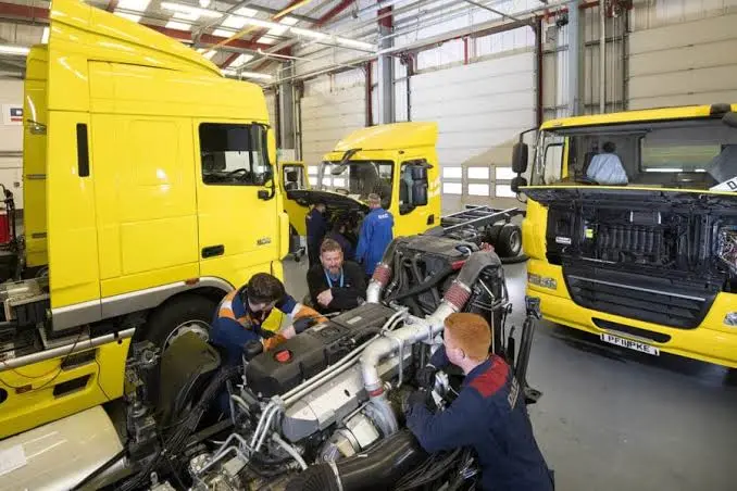 What Is Heavy Vehicle Servicing?